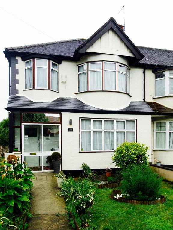 Gable Lodge Londra Exterior foto